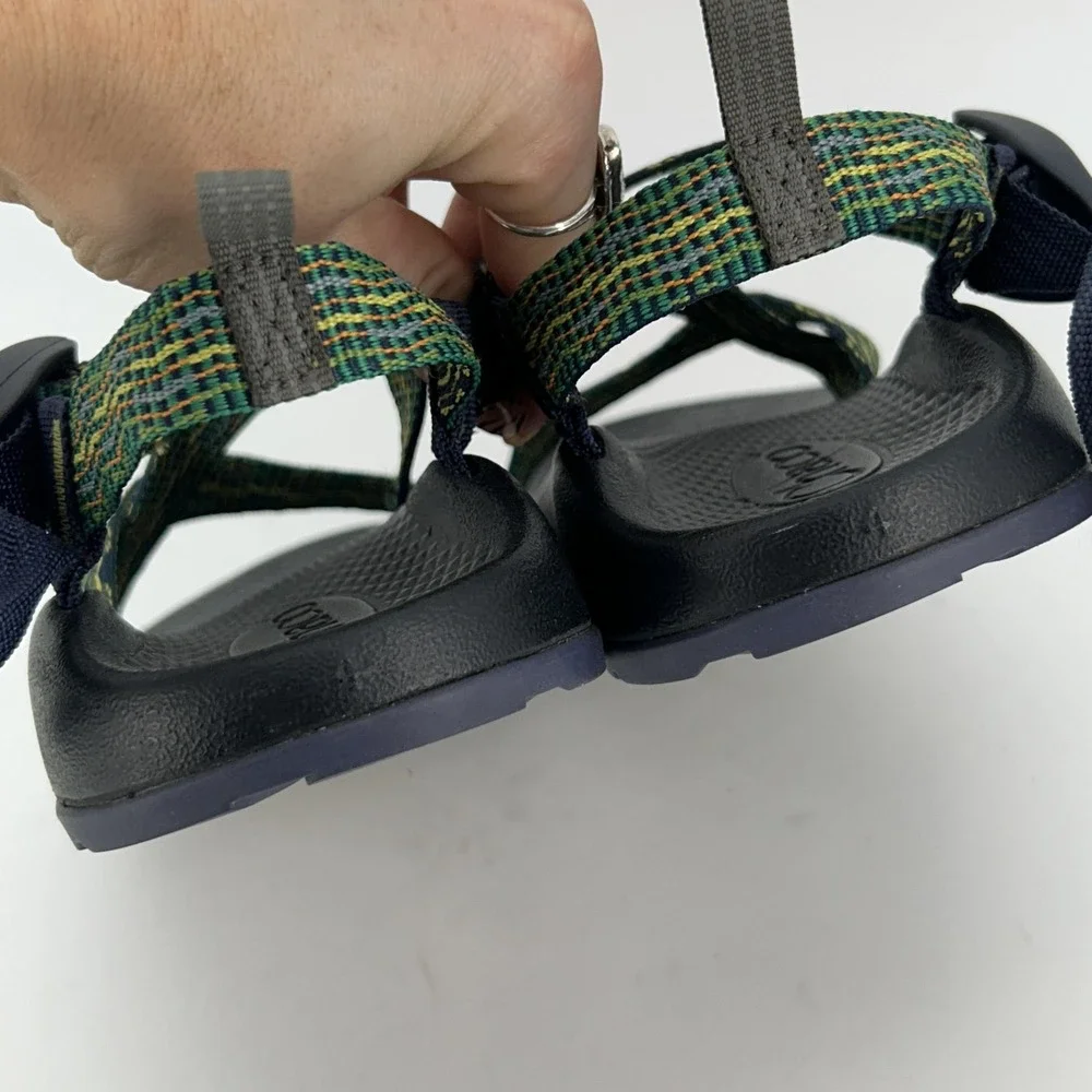 Chaco Sandals Shoes Kids‎ Size 4 Strappy Webbing Hiking Water Outdoor Adventure